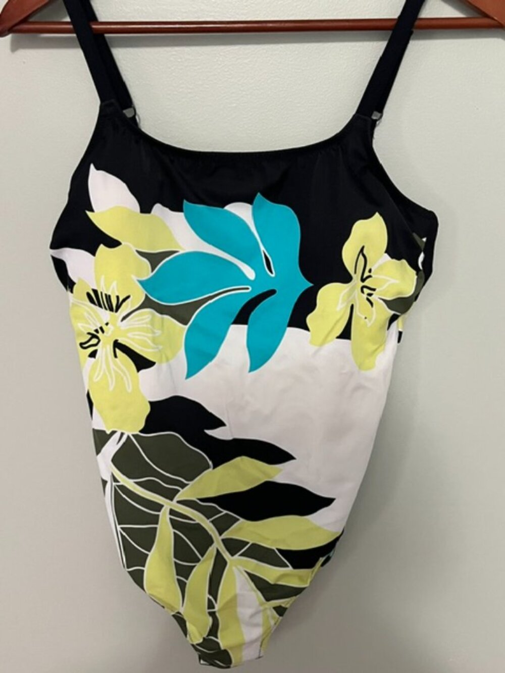 Cute Flowered swimsuit, Size 16